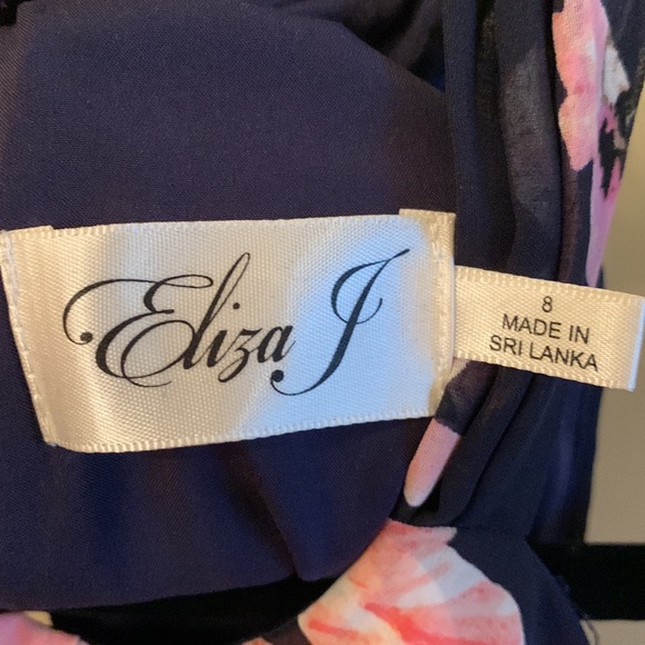 Eliza J floral navy and pink maxi dress - Picture 5 of 7